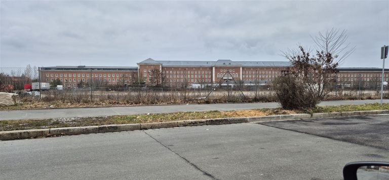Ehemalige SS Kaserne jetzt BAMF